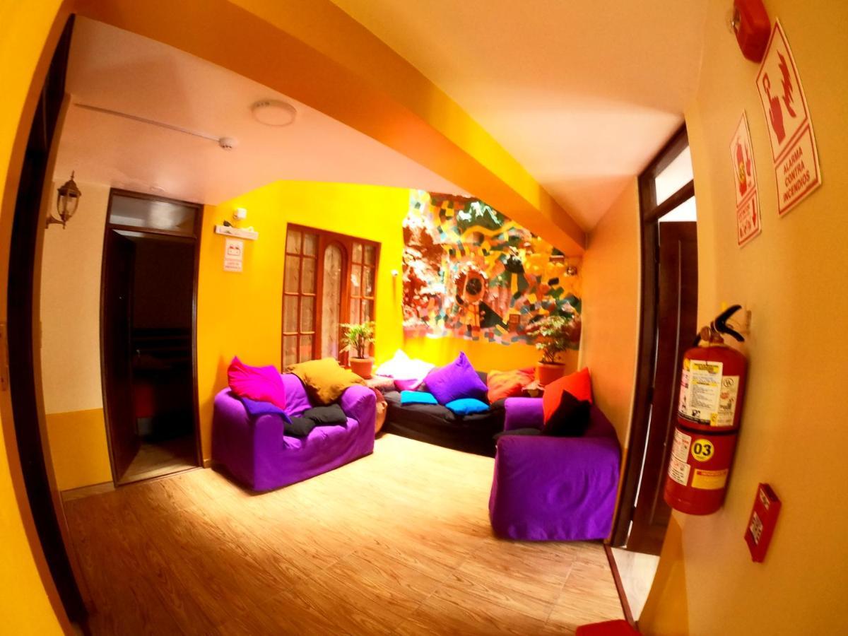 بونو Pukantu Hostal المظهر الخارجي الصورة